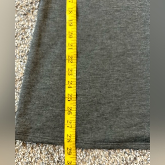 5/$25 Agnes & Dora buttery soft rayon blend top size small - Picture 4 of 7